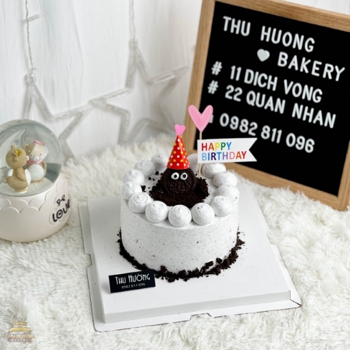 Bánh sinh nhật mini đơn giản và giản dị hài hước