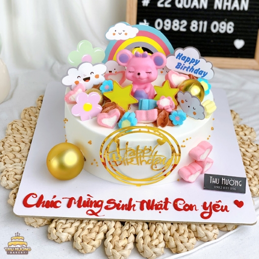 Bánh sinh nhật trang trí chú chuột hồng cute