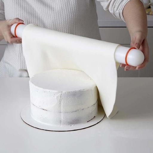 Mẹo sử dụng Fondant để trang trí bánh kem